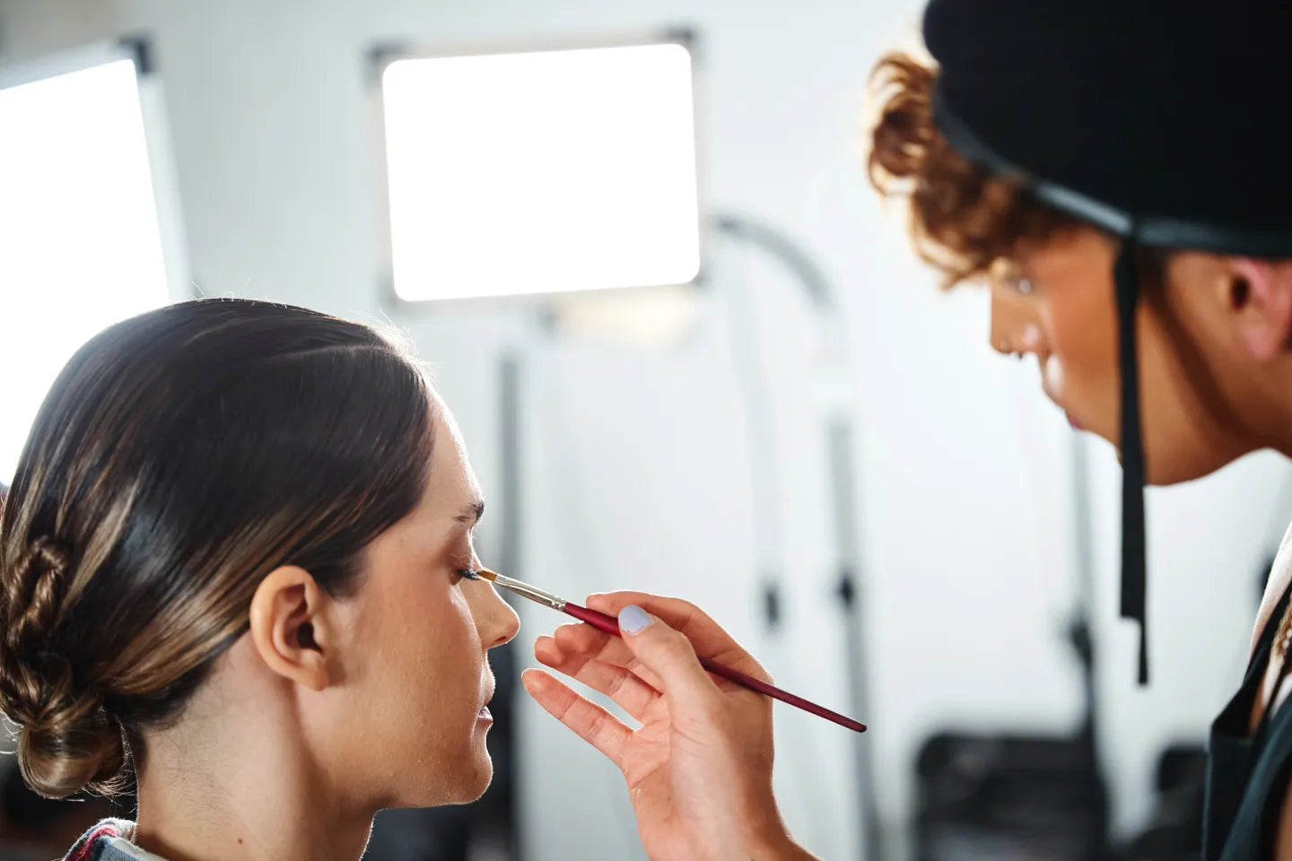 Hit all the details from any angle with two or more Key Lights